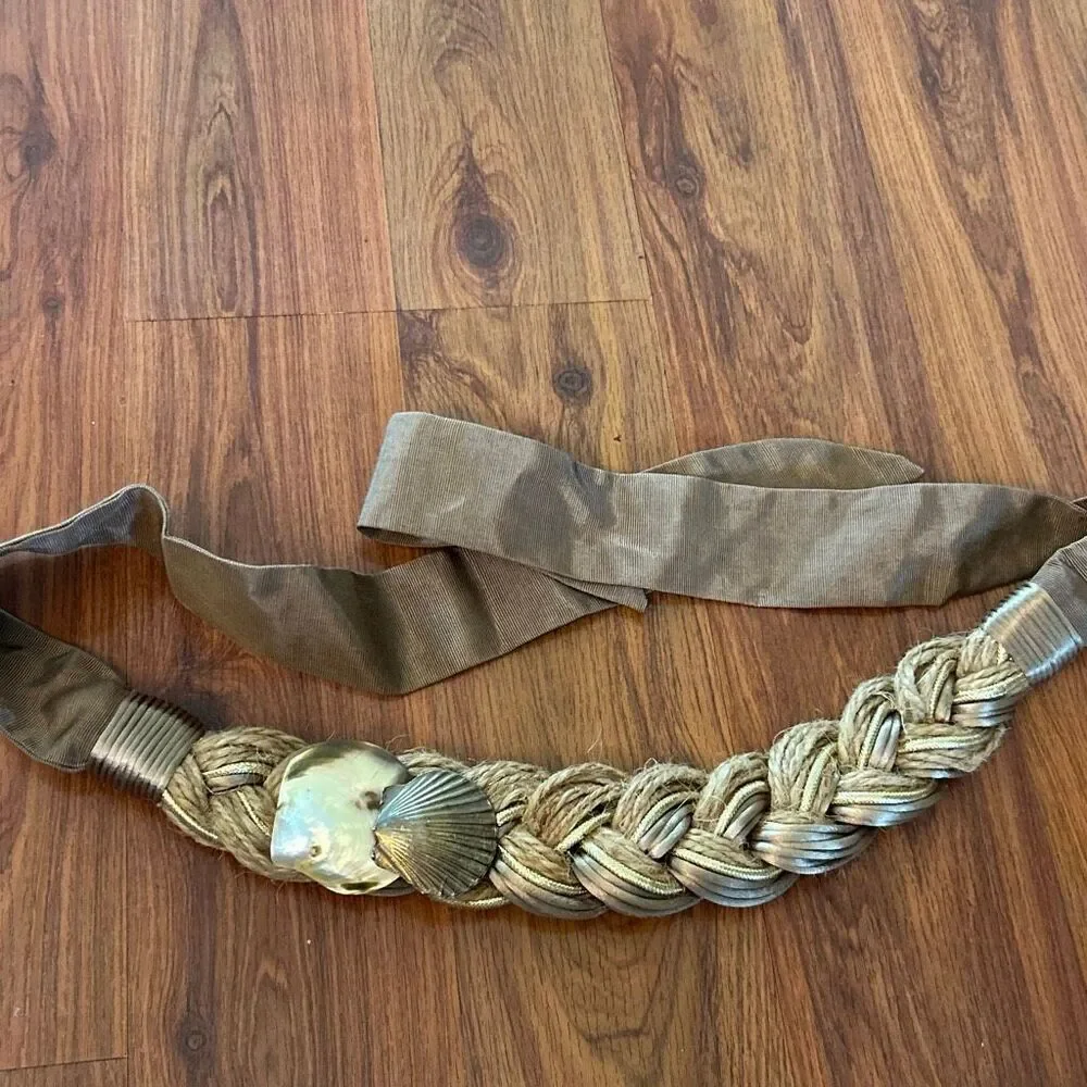 Vintage bohemian beaded belt.